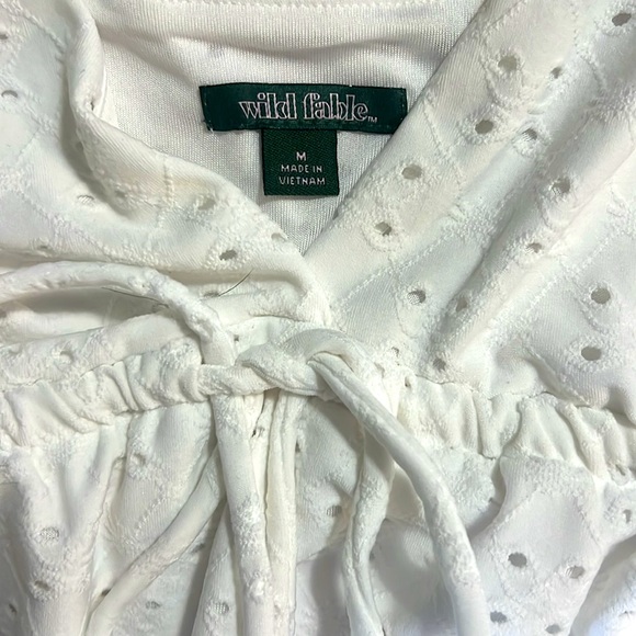 Wild Fable White Eyelet Baby Doll Mini Dress Size M Coastal Cowgirl Resort LWD - Picture 2 of 7